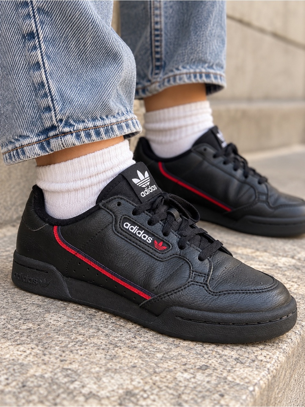 Adidas Continental 80 Black Red Leather Sneakers Women’s 6.5 / Men’s 5